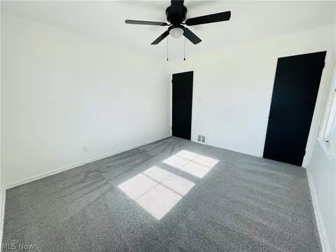 6510 Kenneth Ave, Parma, OH 44129 photo 7