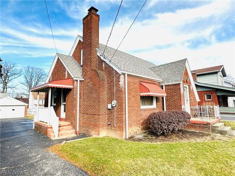 18 Maple Dr, Youngstown, OH 44512 photo 11