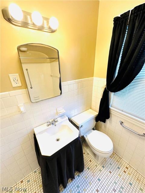 18 Maple Dr, Youngstown, OH 44512 photo 23