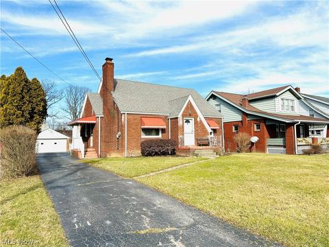 18 Maple Dr, Youngstown, OH 44512 photo 10