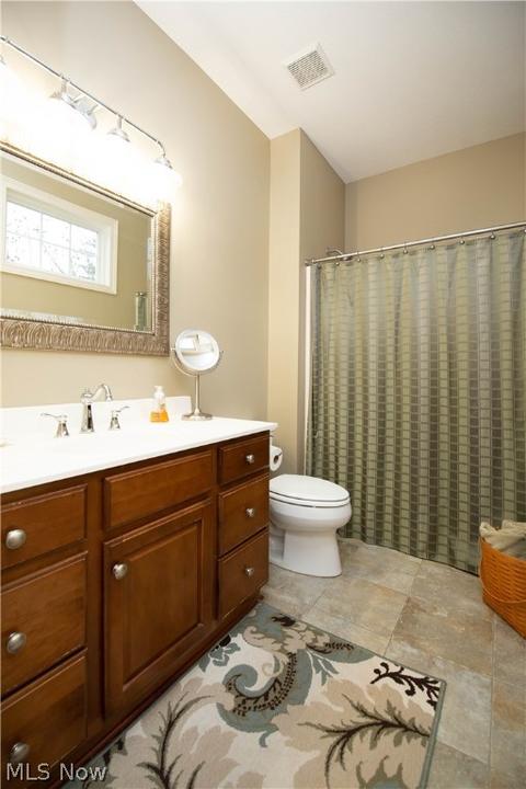 210 Hedgecliff Dr, Aurora, OH 44202 photo 11
