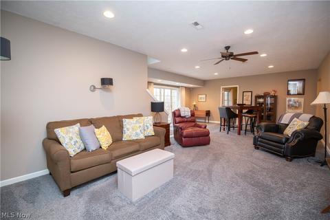 210 Hedgecliff Dr, Aurora, OH 44202 photo 17