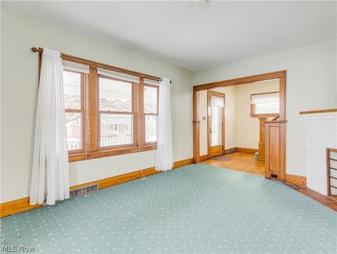 1104 Lexington Ave, Akron, OH 44310 photo 5