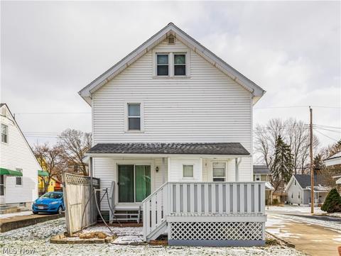 1104 Lexington Ave, Akron, OH 44310 photo 3