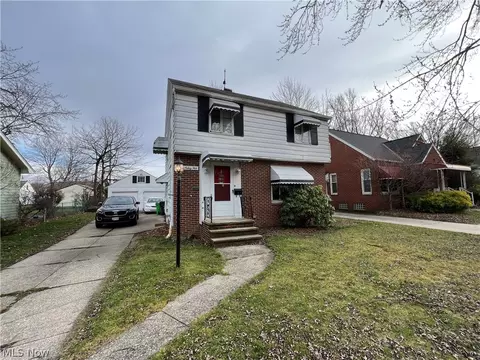 395 E 270th St, Euclid, OH 44132 photo 1
