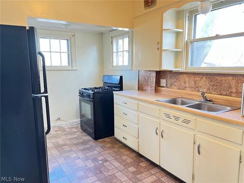 291 Lookout Ave, Akron, OH 44310 photo 9