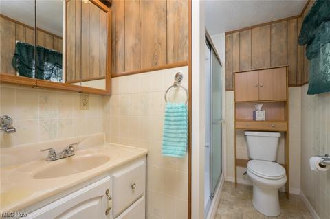 746 Bettes Ave, Akron, OH 44310 photo 17