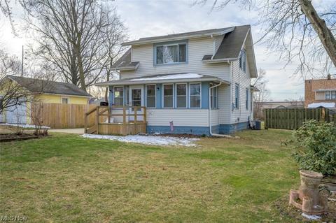 746 Bettes Ave, Akron, OH 44310 photo 3
