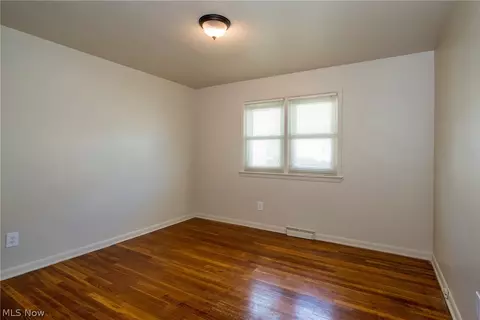 6239 State Rd, Parma, OH 44134 photo 16