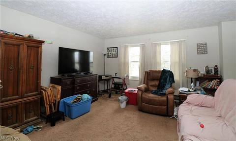 1802 S Abbe Rd, Elyria, OH 44035 photo 2