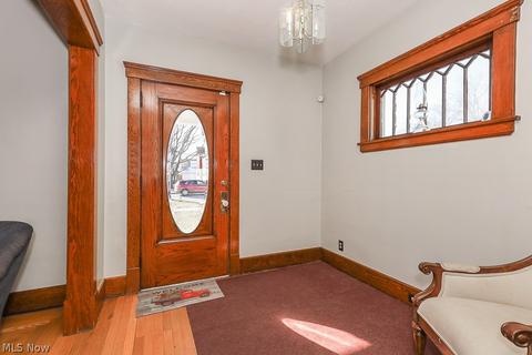 148 Eastern Heights Blvd, Elyria, OH 44035 photo 6