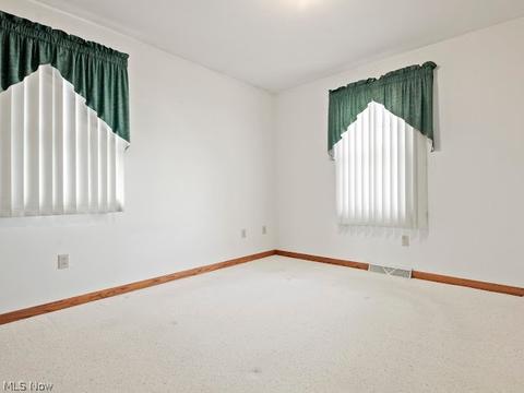 129 Lost Creek Dr, Boardman, OH 44512 photo 18