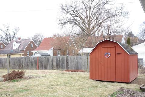 618 Parkview Ave, Akron, OH 44310 photo 4