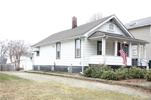 618 Parkview Ave, Akron, OH 44310 photo 2