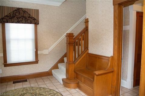 32 E Main St, Canfield, OH 44406 photo 5