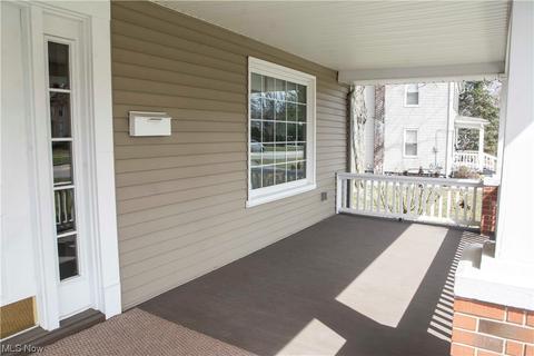 32 E Main St, Canfield, OH 44406 photo 4