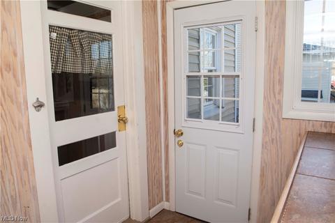 32 E Main St, Canfield, OH 44406 photo 13