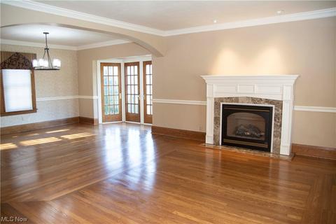 32 E Main St, Canfield, OH 44406 photo 6