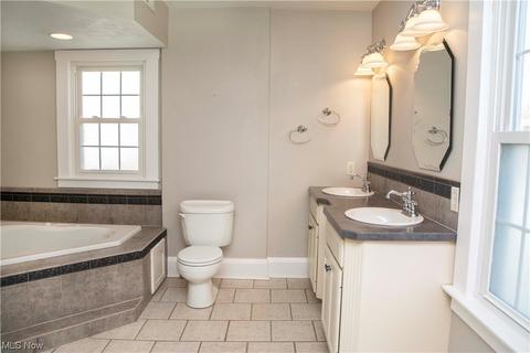 32 E Main St, Canfield, OH 44406 photo 19