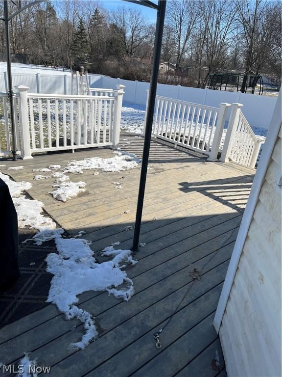  1607 Eastwood Dr, Brunswick, OH 44212 photo 2