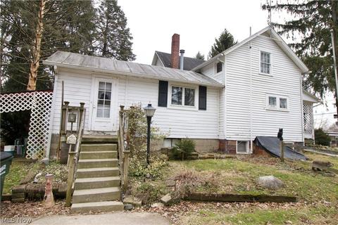 125 Pine St, Creston, OH 44217 photo 2