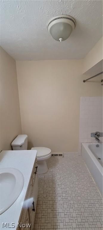 7071 E Parkview Dr, Parma, OH 44134 photo 12