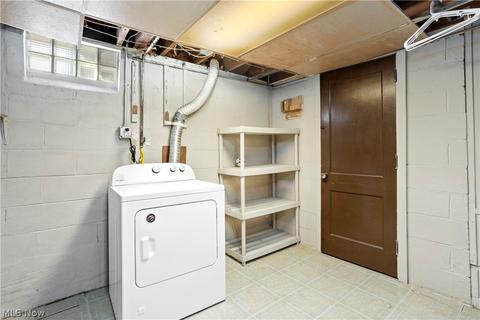 2506 E 37th St, Lorain, OH 44055 photo 18