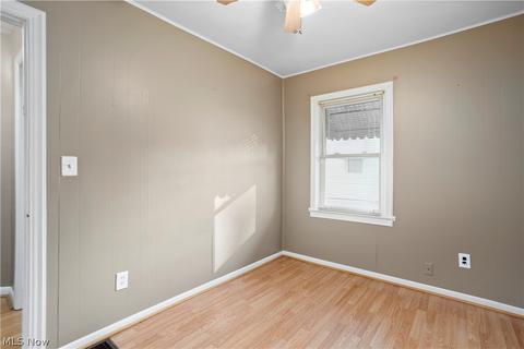2506 E 37th St, Lorain, OH 44055 photo 10