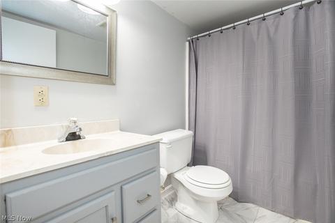 38791 E River Rd, Elyria, OH 44035 photo 31