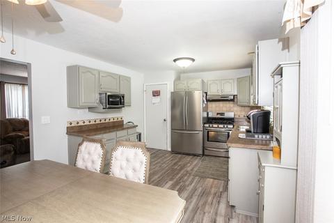 38791 E River Rd, Elyria, OH 44035 photo 10