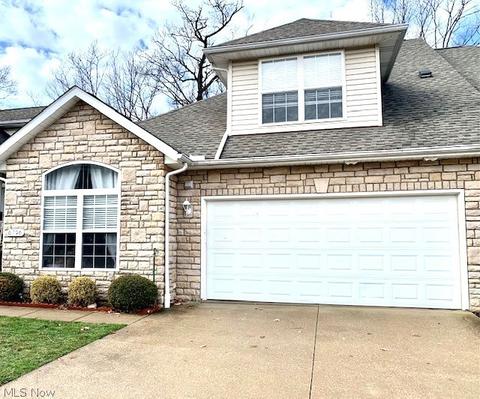 6796 Rolling Meadow Dr #E-1, Parma, OH 44134 photo 17