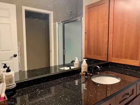 6796 Rolling Meadow Dr #E-1, Parma, OH 44134 photo 10