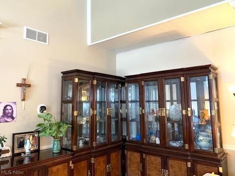 6796 Rolling Meadow Dr #E-1, Parma, OH 44134 photo 8