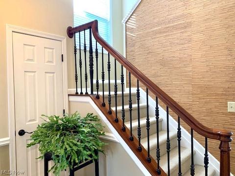 6796 Rolling Meadow Dr #E-1, Parma, OH 44134 photo 2