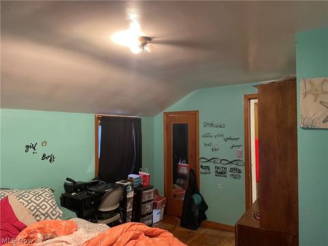 2074 E 226th St, Euclid, OH 44117 photo 10