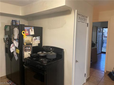 2074 E 226th St, Euclid, OH 44117 photo 5