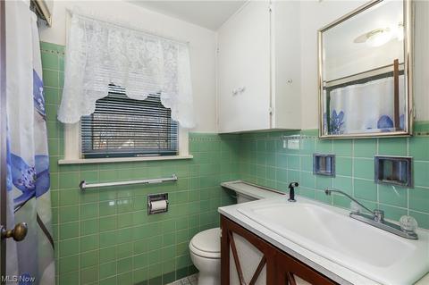 1616 Manor Ave NW, Canton, OH 44708 photo 14