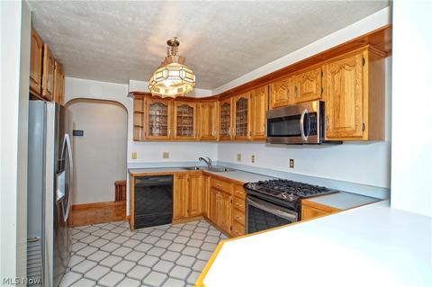 5968 Thunderbird Dr, Mentor On The Lake, OH 44060 photo 12