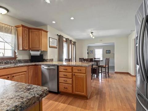 217 Clingan Rd, Struthers, OH 44471 photo 4
