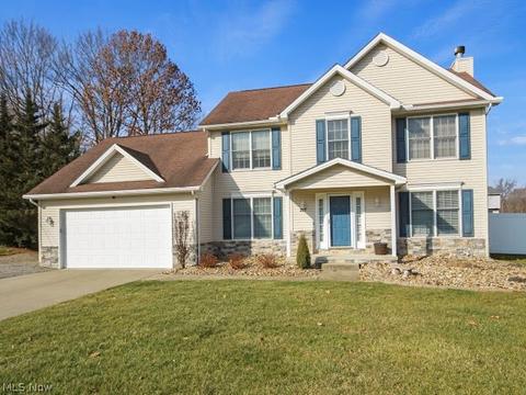217 Clingan Rd, Struthers, OH 44471 photo 1