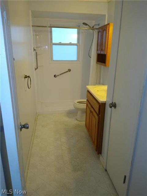 3422 Park Dr, Parma, OH 44134 photo 8
