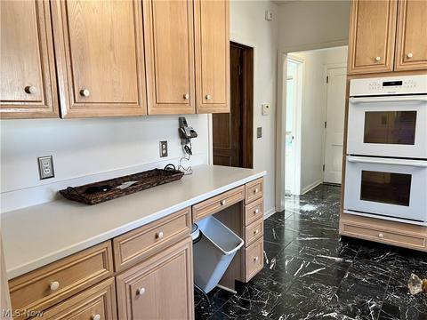 716 Overbrook Rd, Elyria, OH 44035 photo 8