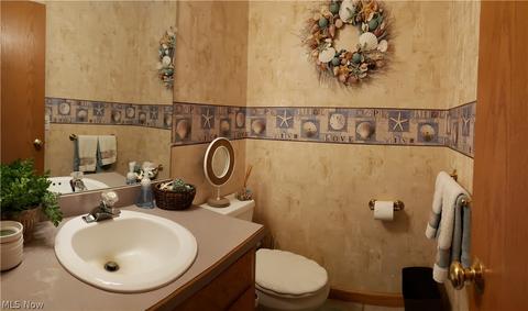 2605 Wright Rd, Akron, OH 44320 photo 14