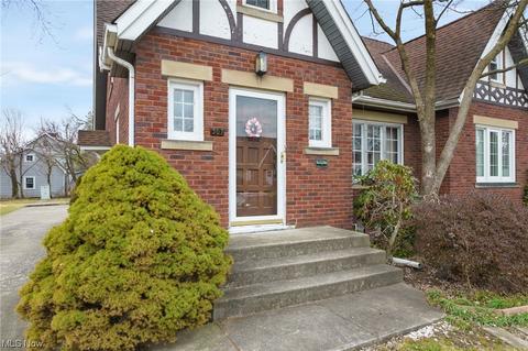 307 Linwood Ave NW, Canton, OH 44708 photo 4