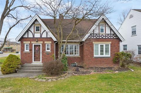 307 Linwood Ave NW, Canton, OH 44708 photo 1