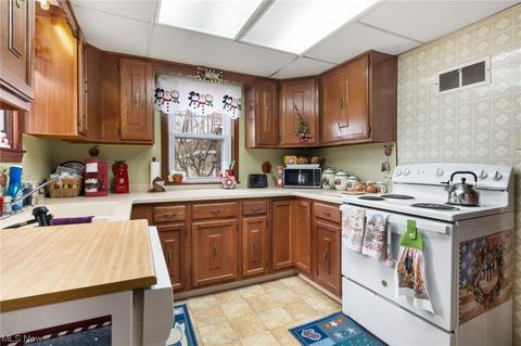 307 Linwood Ave NW, Canton, OH 44708 photo 11