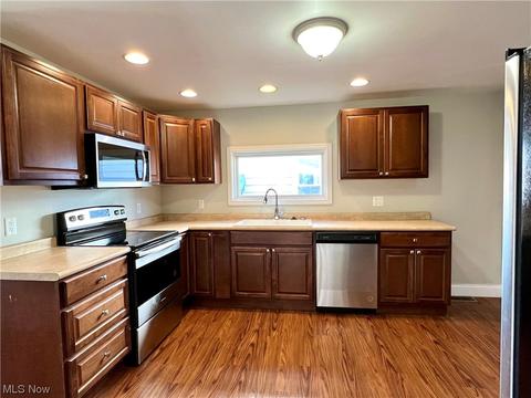 333 Mcclain Ave, Coshocton, OH 43812 photo 10