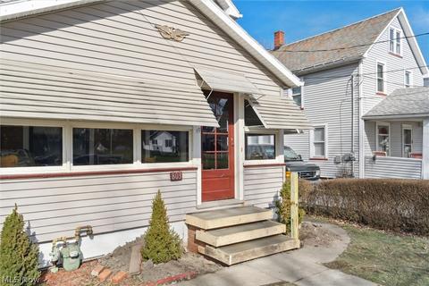 803 Layman Dr, Ashtabula, OH 44004 photo 4