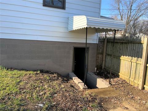 640 Gardendale Ave, Akron, OH 44310 photo 34