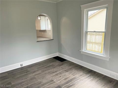 640 Gardendale Ave, Akron, OH 44310 photo 7